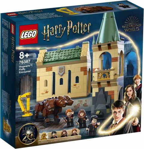 LEGO Harry Potter TM Roxfort™: Találkozás Bolyhoskával 76387