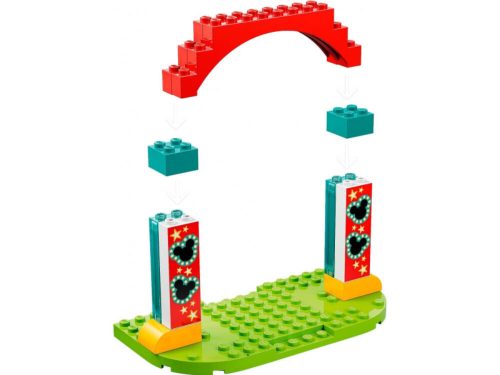 LEGO Mickey and Friends Mickey, Minnie és Goofy vidámparki szórakozása 10778